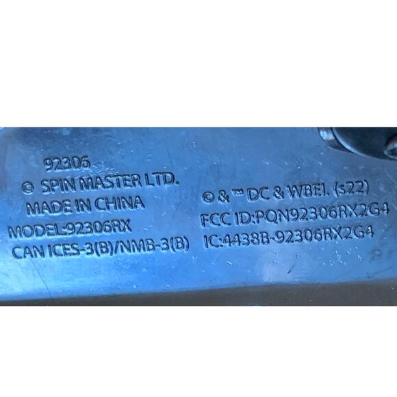 The Batman Movie BATCYCLE 1:10 Scale RC w/ Working Headlight **NO REMOTE** - Picture 5 of 5